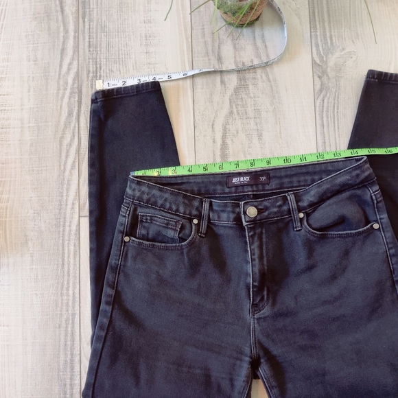 WHBM Just Black Skinny Jeans 30P - Picture 9 of 10